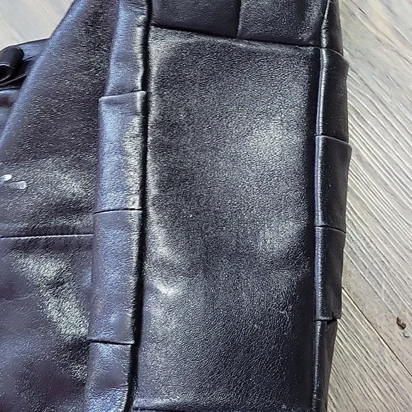 Purse - Picture 3 of 4